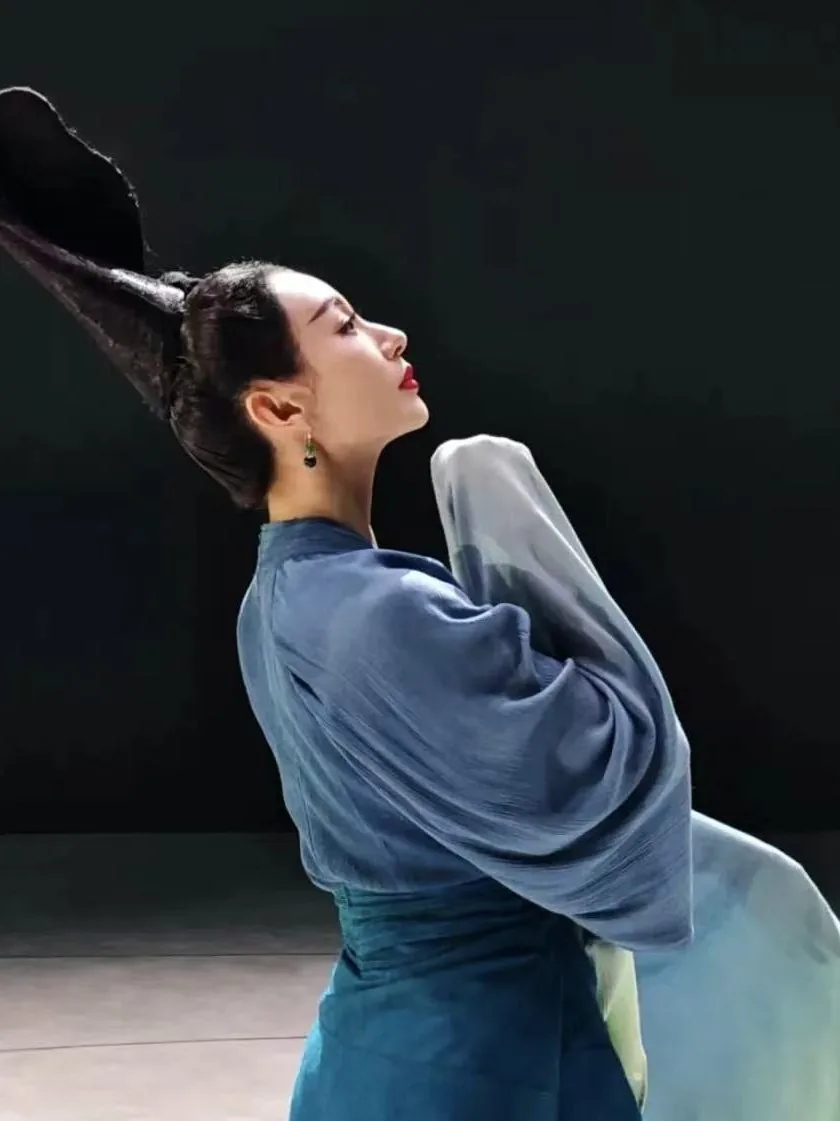 孟庆旸肖像